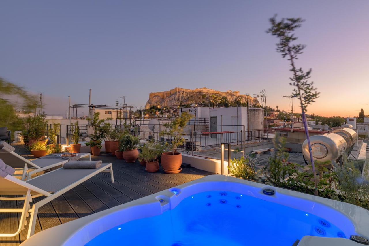 Meno Suite with Private Terrace - Jaccuzzi, Acropolis View Atene Esterno foto
