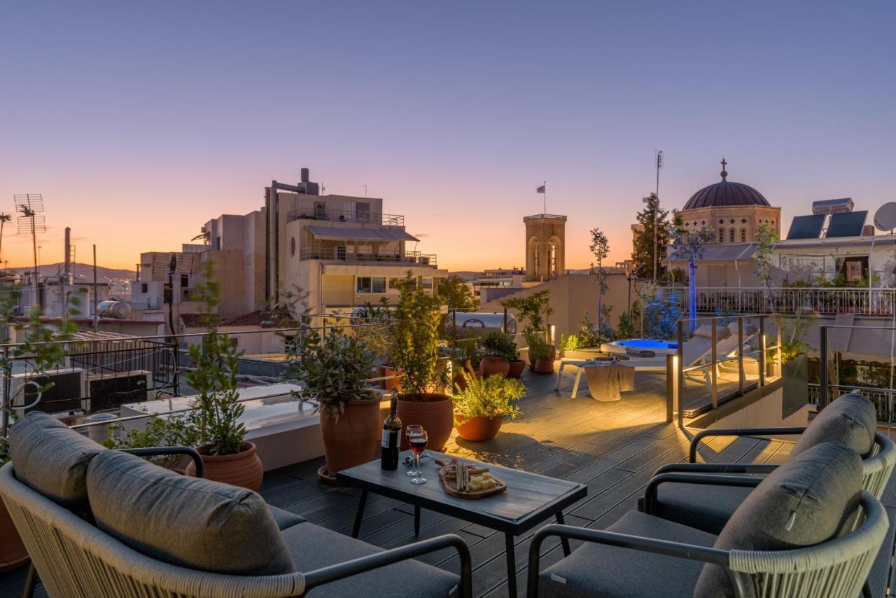 Meno Suite with Private Terrace - Jaccuzzi, Acropolis View Atene Esterno foto